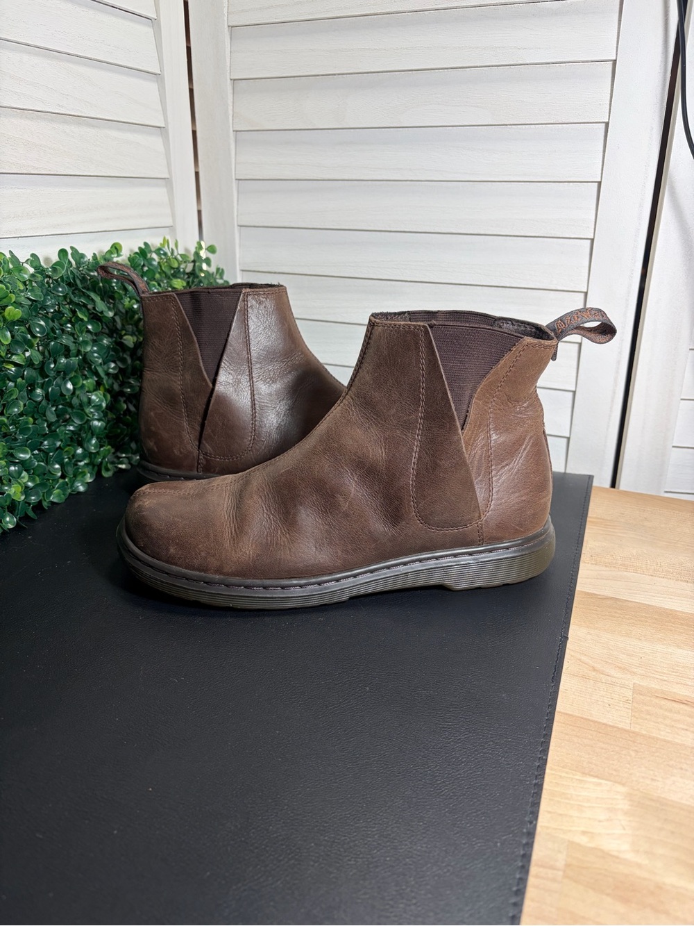 Dr Martens Noelle Faux Fur Lined Chelsea Boots Brown Leather Women’s Size 7